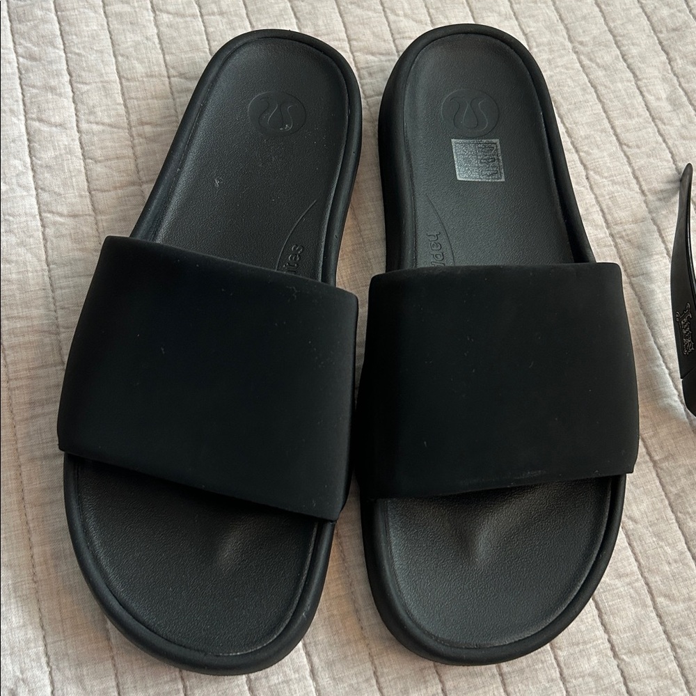 Lululemon Restfeel Men's black comfy Slide size 10 - Picture 2 of 15